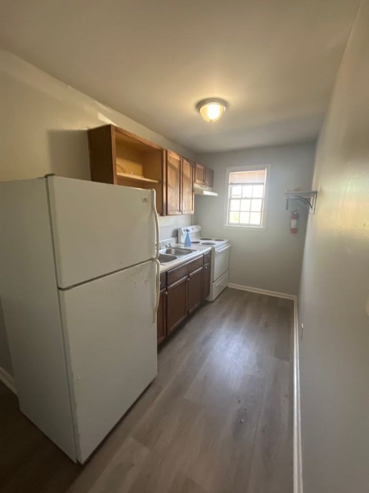 1037 1037 Db Todd Blvd #11 - Photo 2 of 5