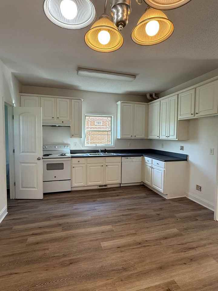 8189 Spillers Dr Sw - Photo 7 of 41