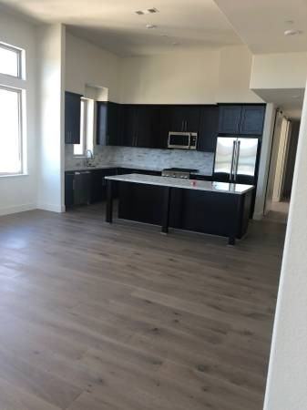 738 Eppleton Ln - Photo 2 of 15