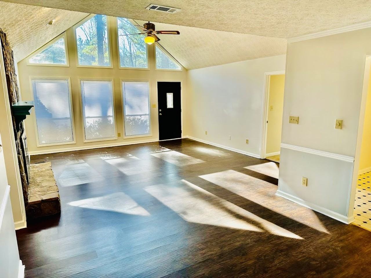 175 Eli Run - Photo 3 of 16