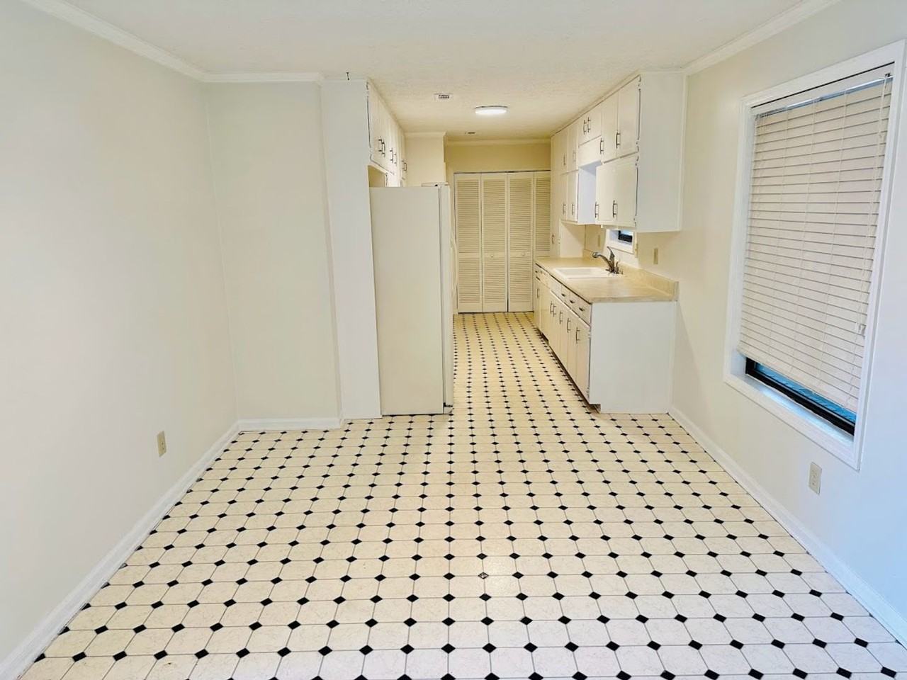 175 Eli Run - Photo 4 of 16