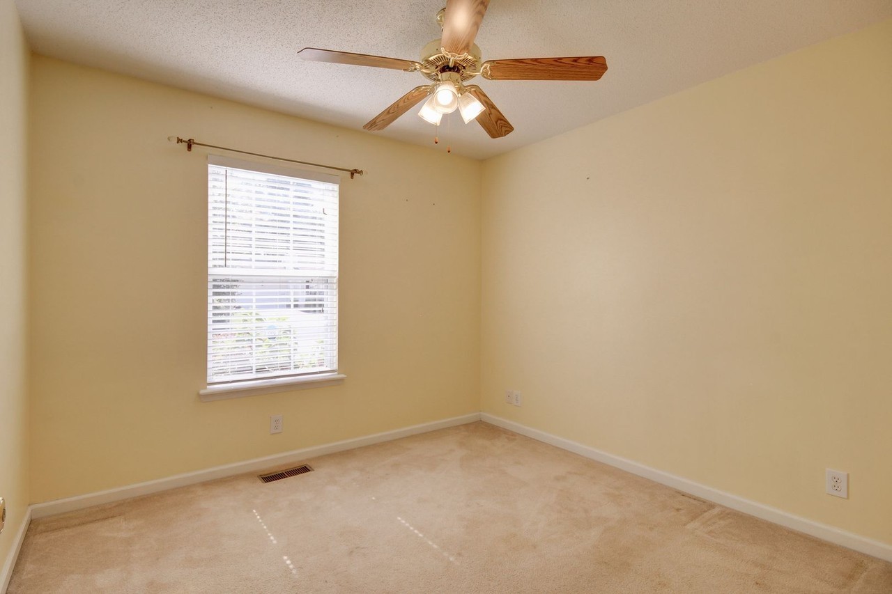3791 Madeline Ct - Photo 7 of 14