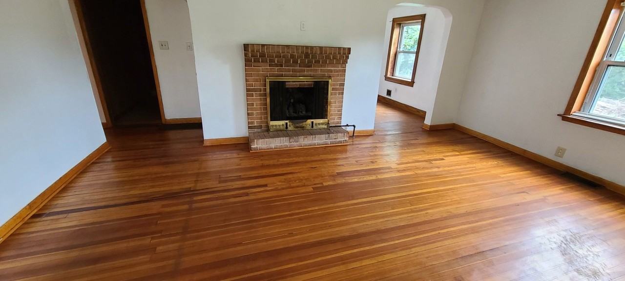 735 Winston Ridge Rd - Photo 2 of 13