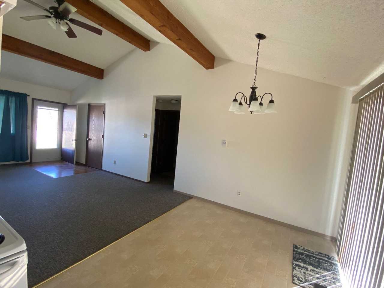 175 Old Corvallis Rd - Photo 2 of 13