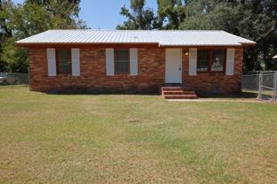 612 Scott Dr - Photo 1 of 1