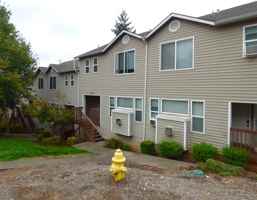 featured image of 1538 Madelyn Ave Se