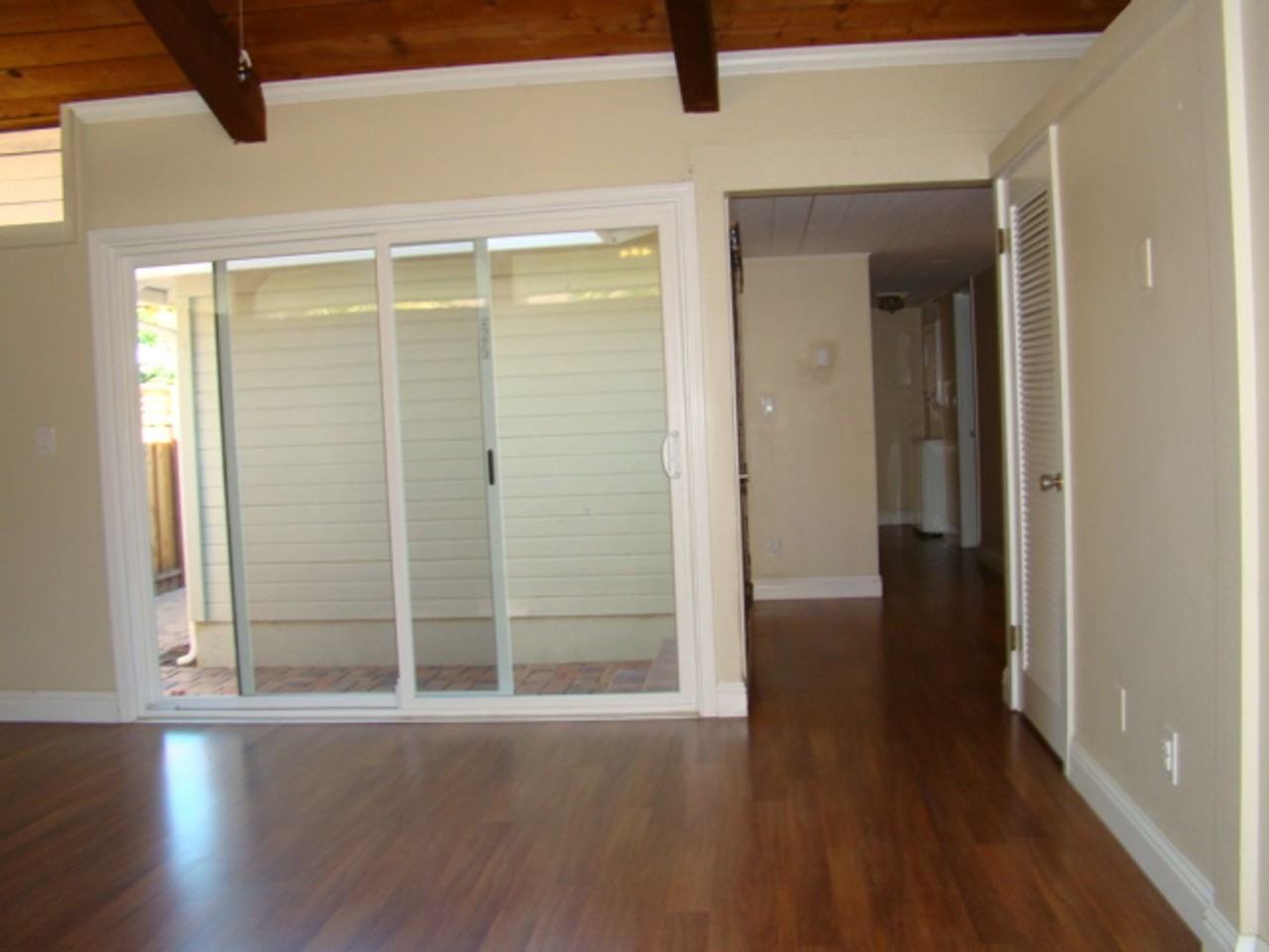 606B Millich Dr - Photo 3 of 9