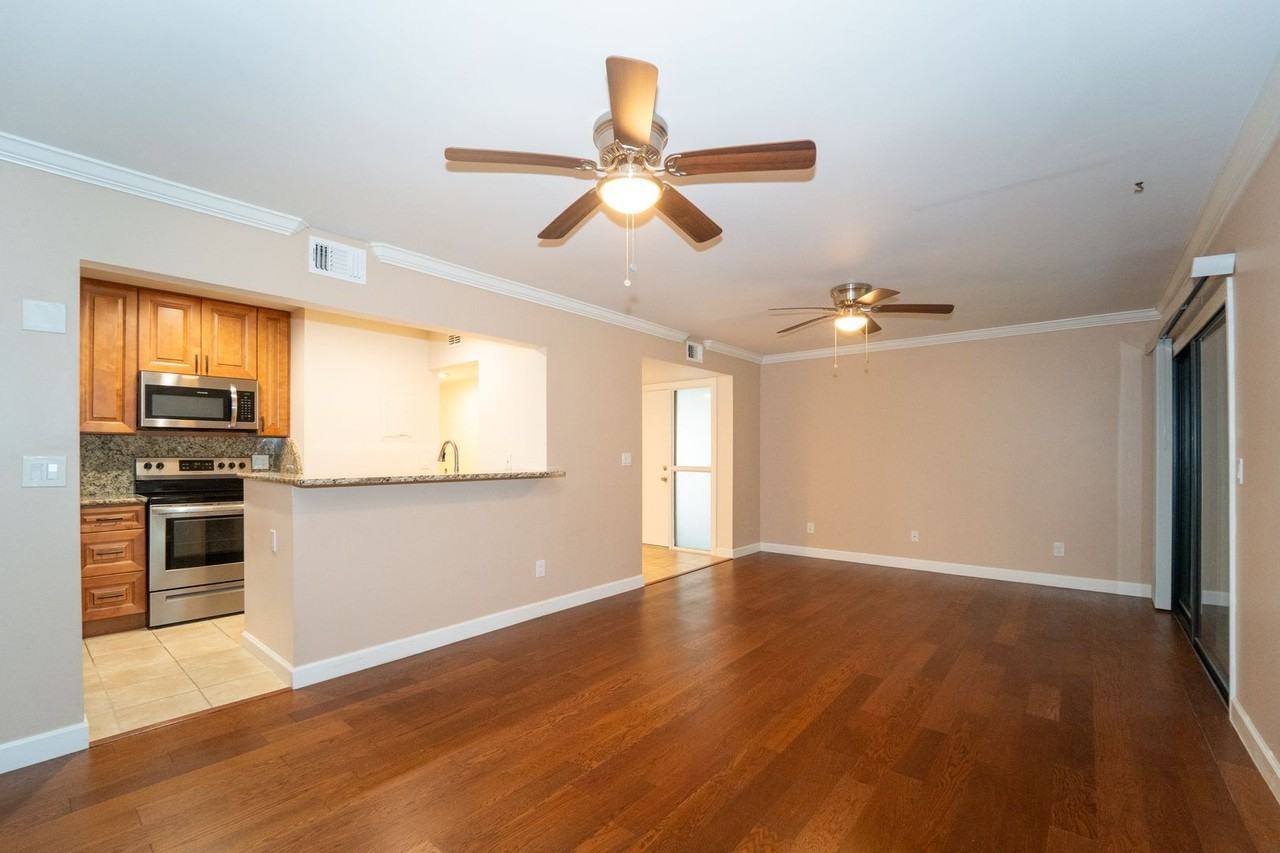 6 Alcira Ct - Photo 2 of 33