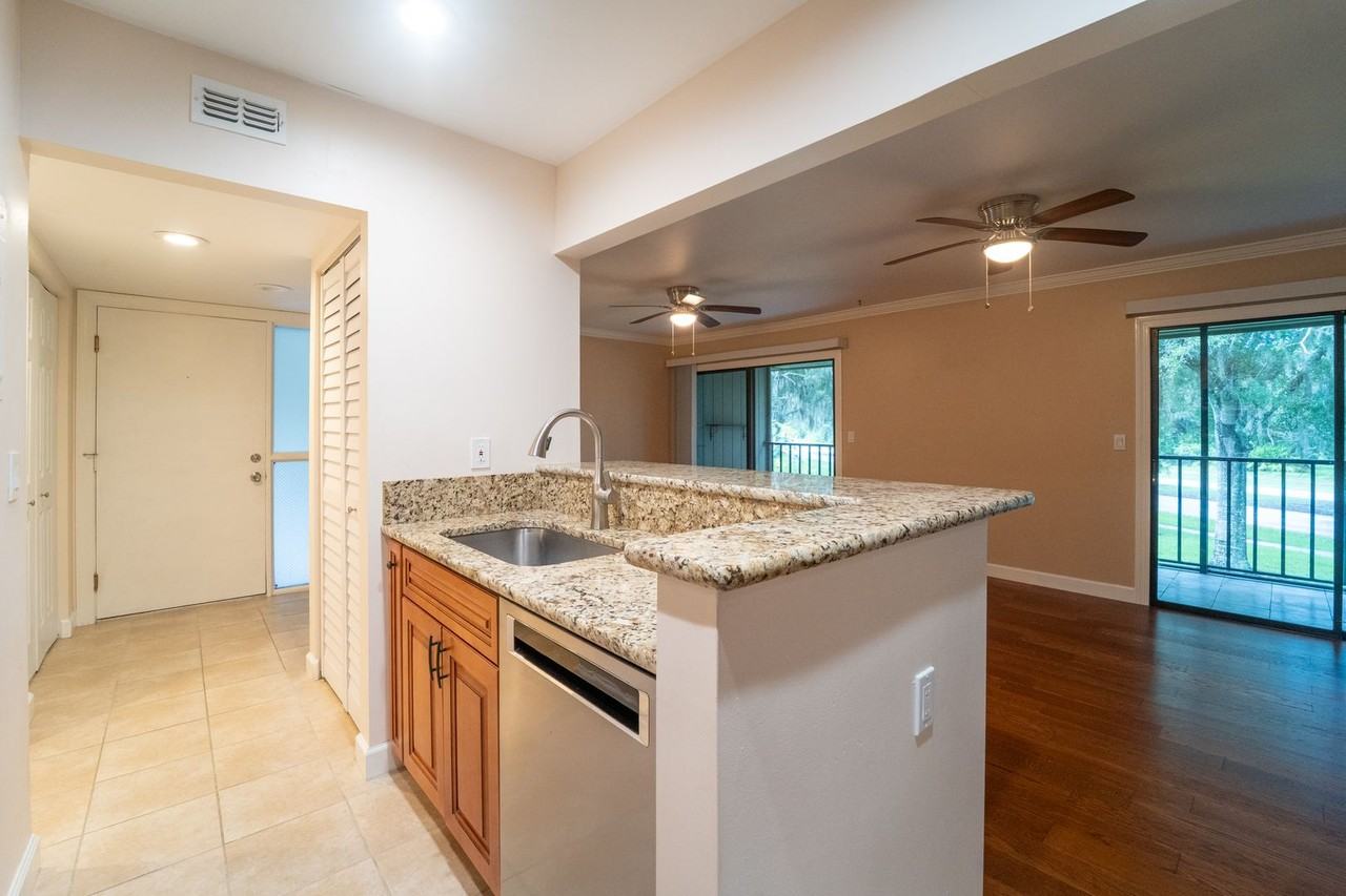 6 Alcira Ct - Photo 7 of 33