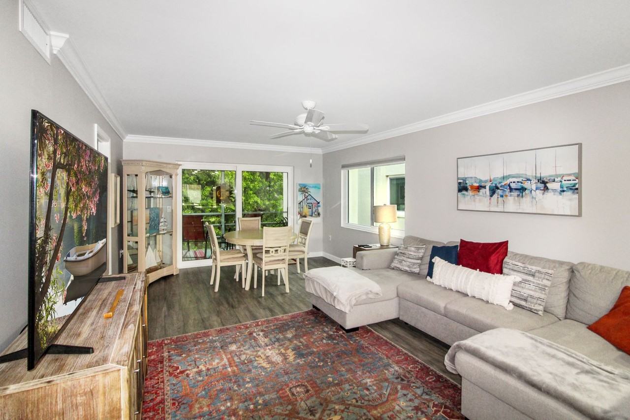 270 Santa Maria Street #304 - Photo 7 of 15