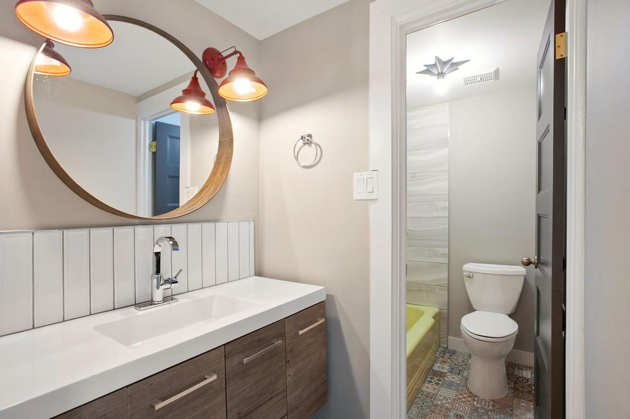 White Swan Apartments – Capitol Hill / Congress Park - Photo 5 of 35