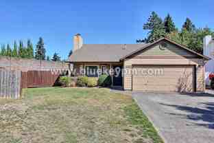 8303 Ne 136th Ave - Photo 1 of 1