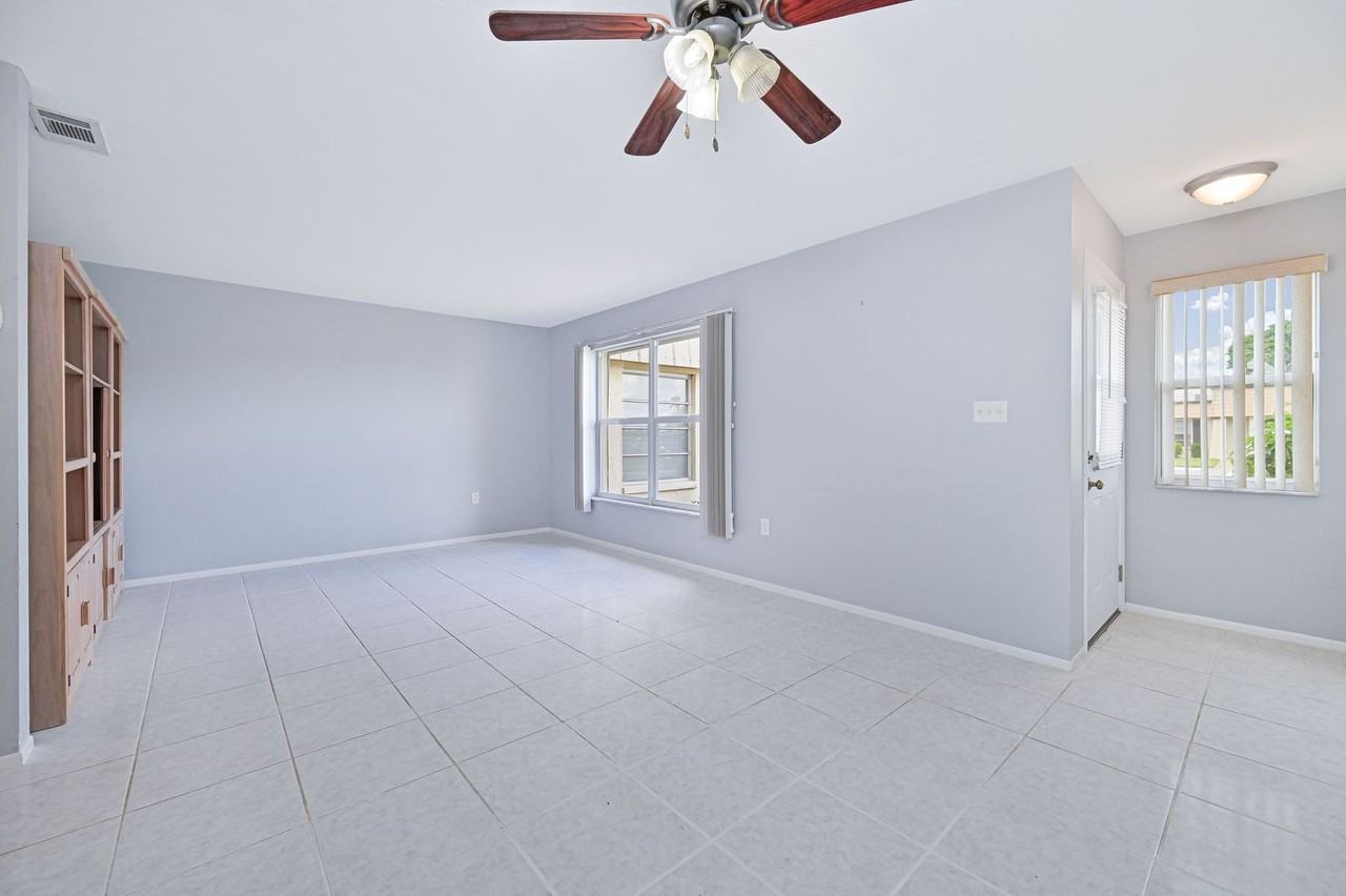 54 Laconia Court - Photo 7 of 22