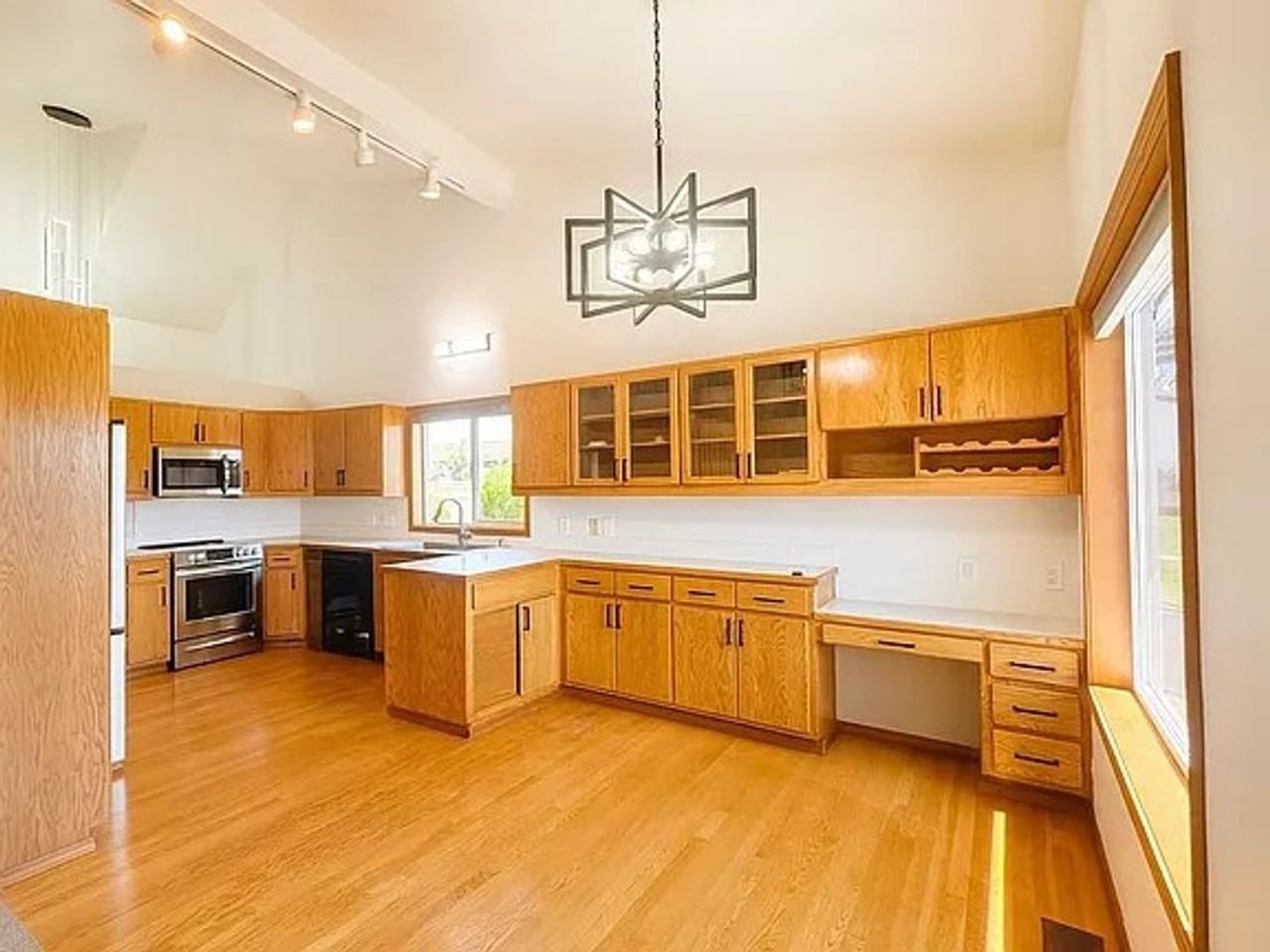 435 Nicklaus Court - Photo 5 of 24