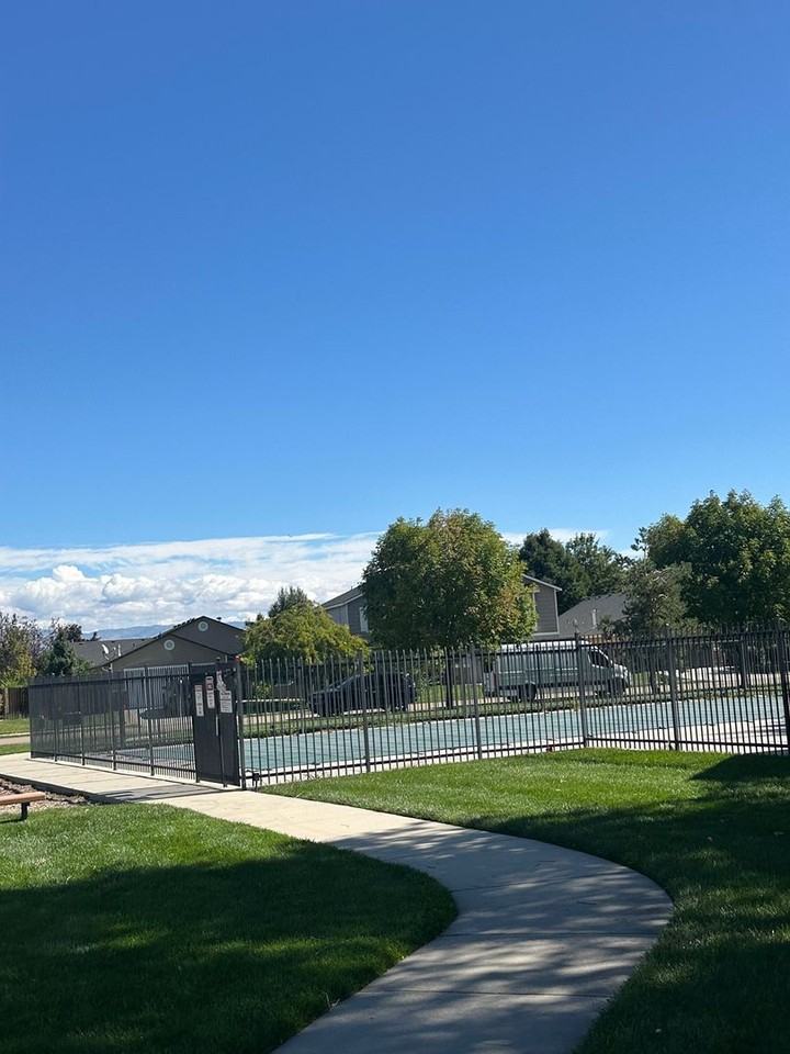 4258 S Glenmere Way - Photo 2 of 28