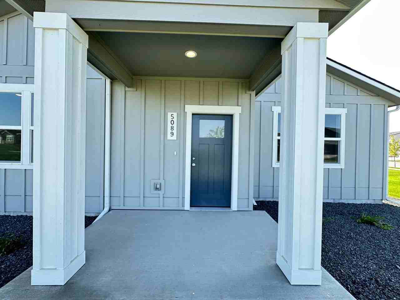 5089 E Rigel Ln - Photo 2 of 24