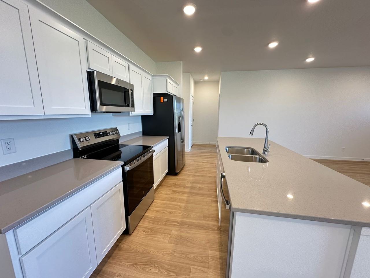 5089 E Rigel Ln - Photo 7 of 24