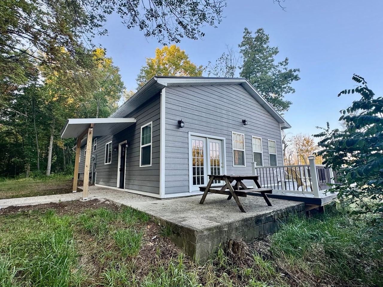 52780 Goodenough Rd - Photo 2 of 40