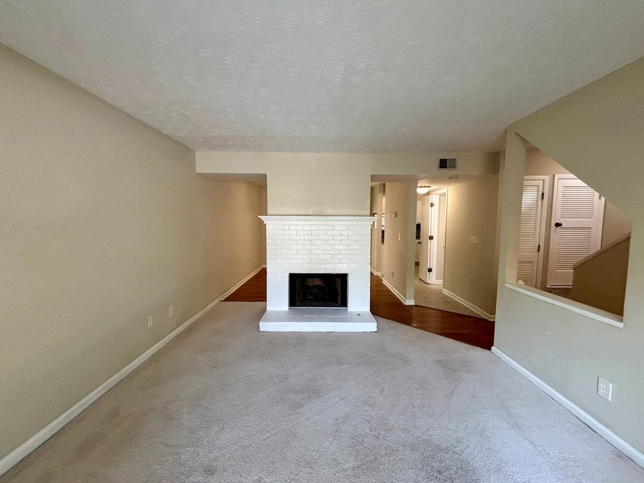 666 Stratford Green Way - Photo 2 of 22