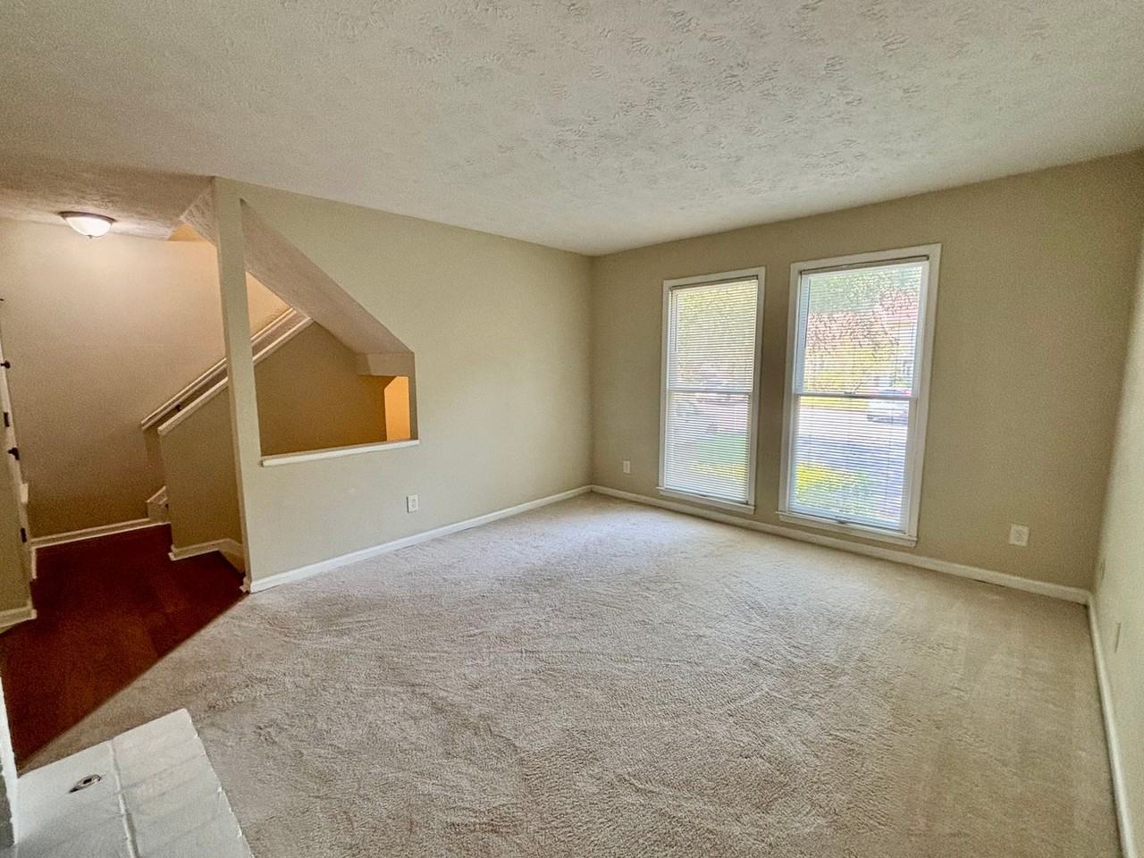 666 Stratford Green Way - Photo 5 of 22