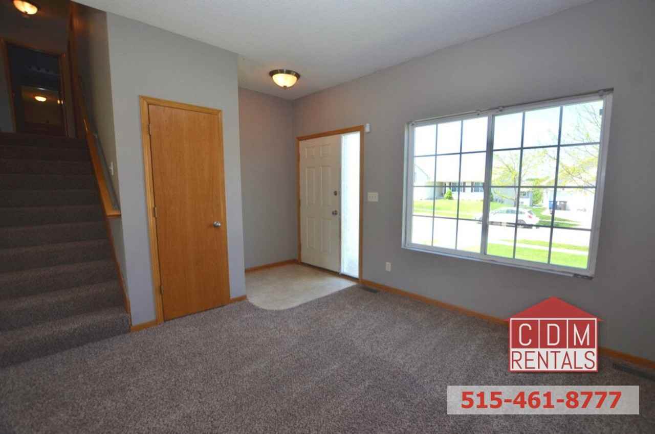 2717 Brockway Dr - Photo 2 of 17