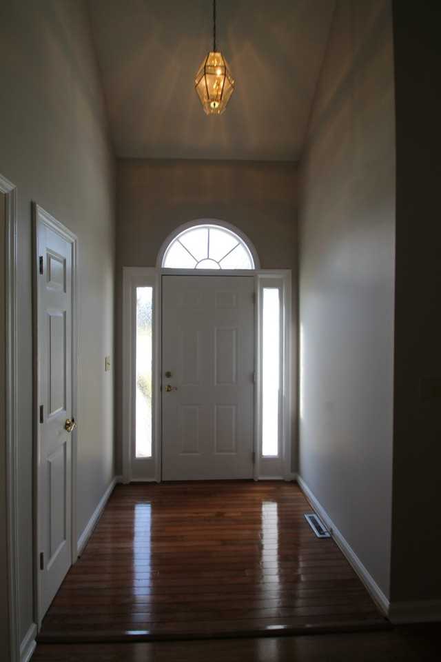 1663 1663 Amanda Lane - Photo 3 of 24