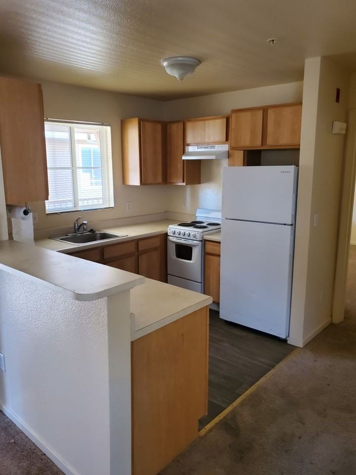 Regency Place Senior Apts - Photo 4 of 7