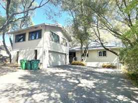 18099 Jayhawk Dr - Photo 1 of 1