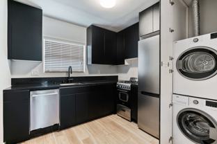 4110 Venice Boulevard #1/2 - Photo 1 of 1