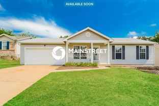 2114 Sante Fe Cir - Photo 1 of 1