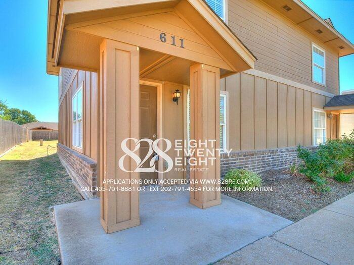 611 Welston Cir #611 - Photo 3 of 48