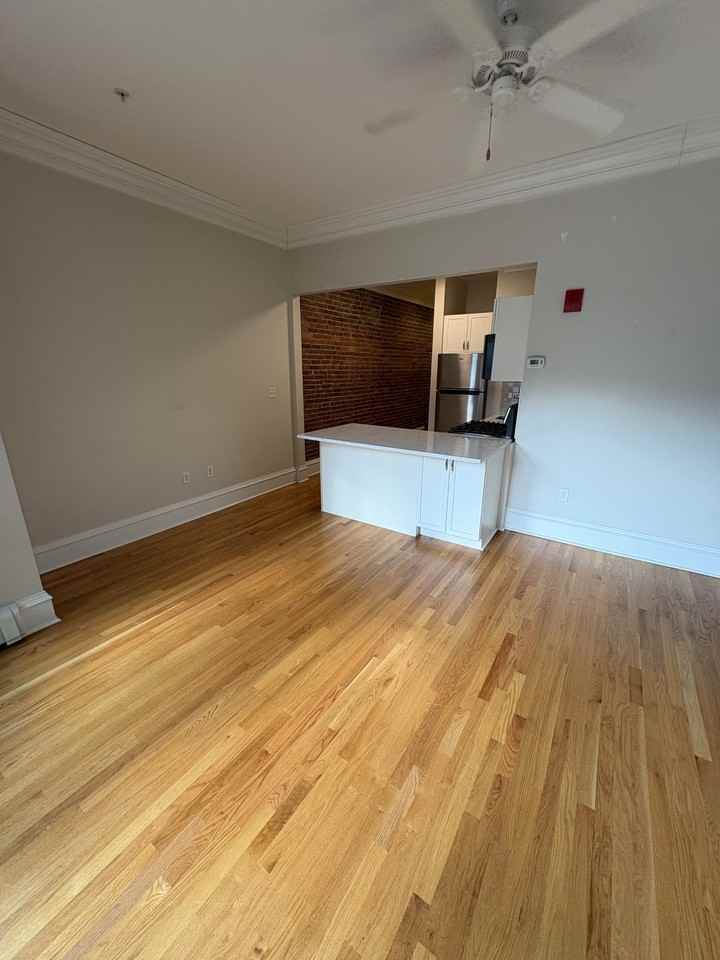 31 Massachusetts Ave #1-3 - Photo 3 of 18