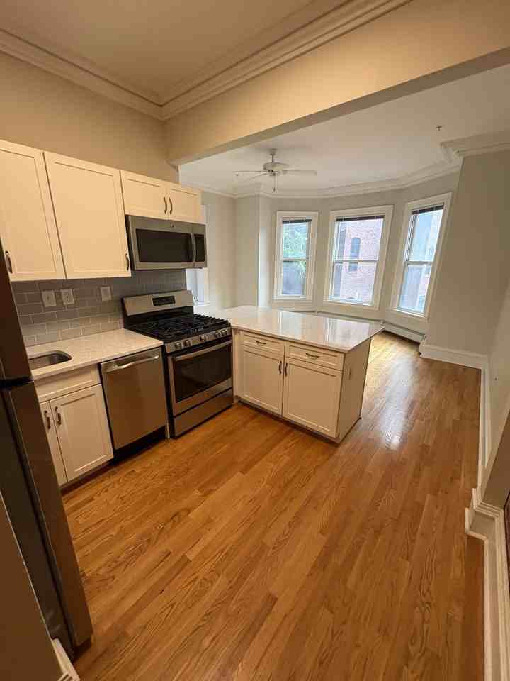 31 Massachusetts Ave #1-3 - Photo 6 of 18
