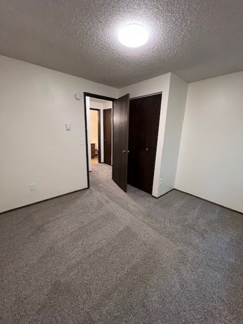 419 East Hawthorne Road #36 - Photo 4 of 6