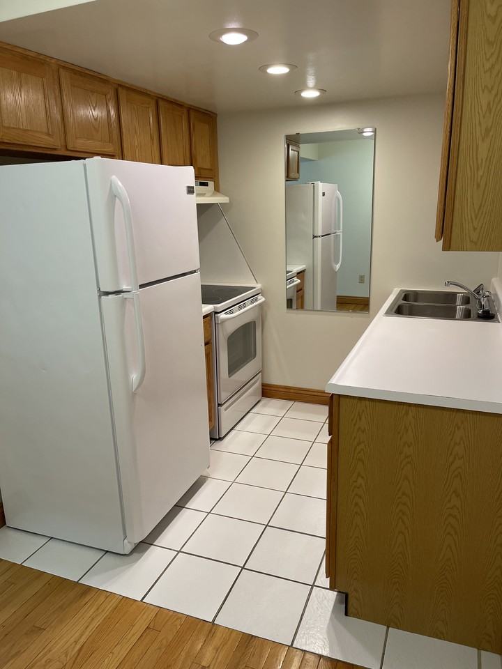 5017 Russell Street #8 - Photo 2 of 7