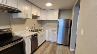 Florence Apartments - Photo 1 of 1