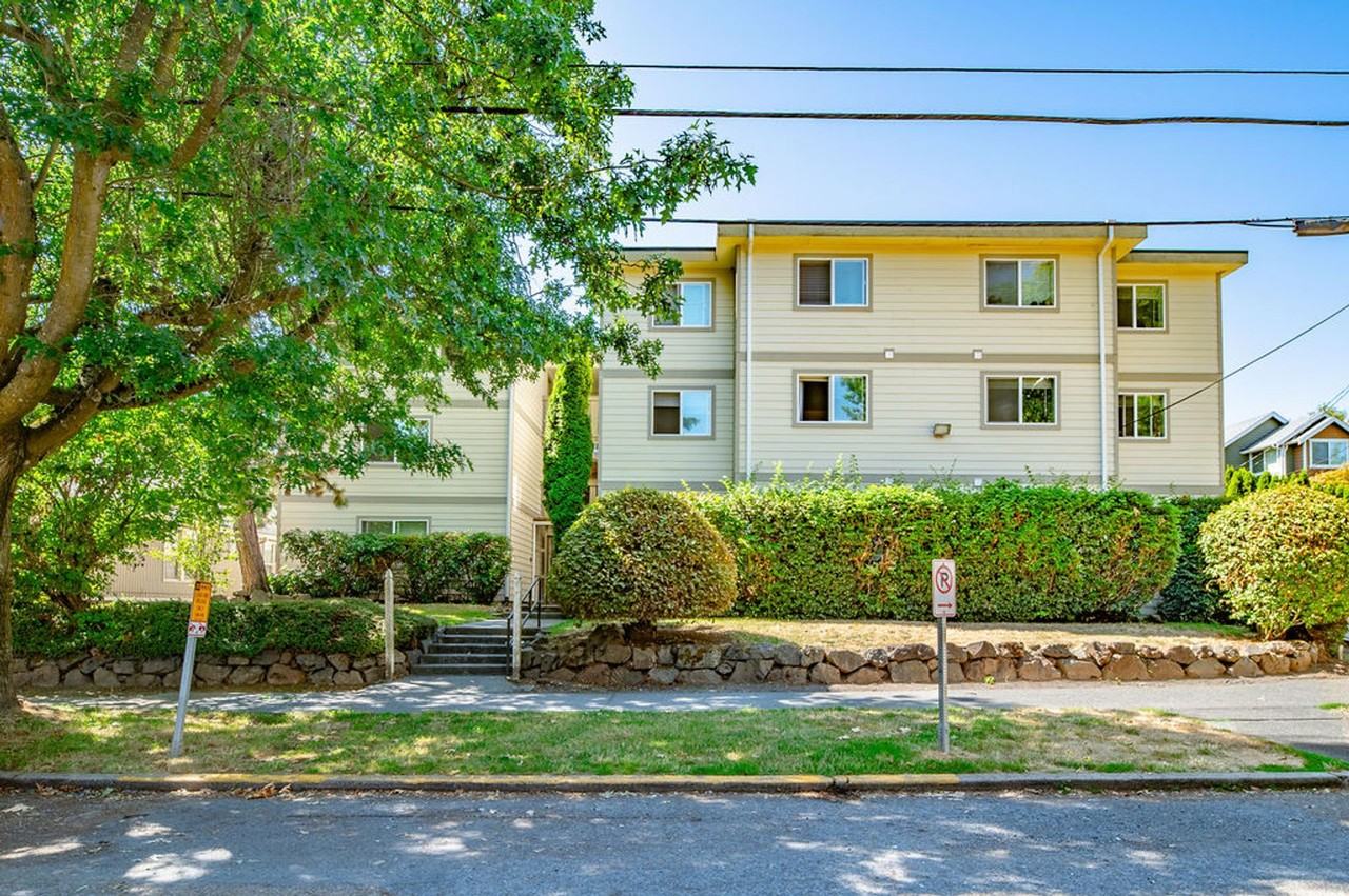 301 Apartments in the heart of Beacon Hill - Photo 6 of 38