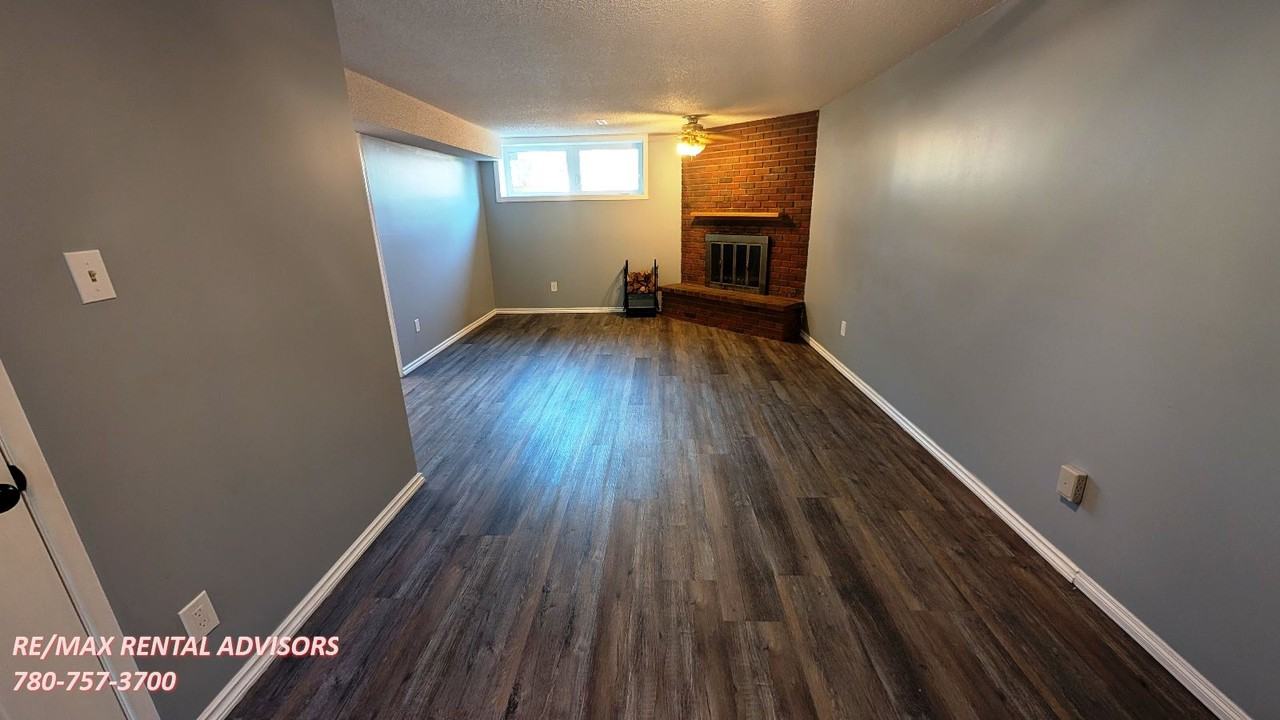 827 Canfield Way SW - Photo 7 of 18