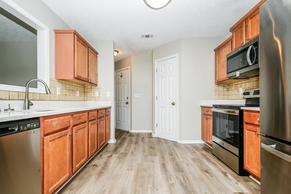 1024 Levista Dr - Photo 6 of 17