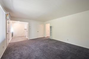 featured image of 1372 Creekside Dr