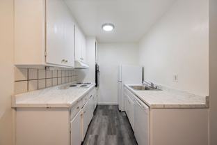 1372-1376 Creekside Dr. - Photo 1 of 1