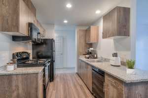 featured image of 2252 Ne Colleen Rd