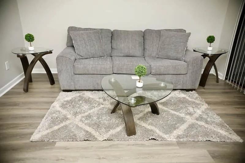 201 Forest View Dr - Photo 2 of 21