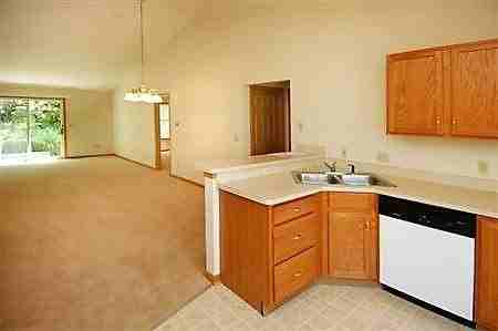 Long Drive Villas - Photo 4 of 7