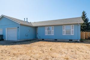 featured image of 462 Hummingbird St Se