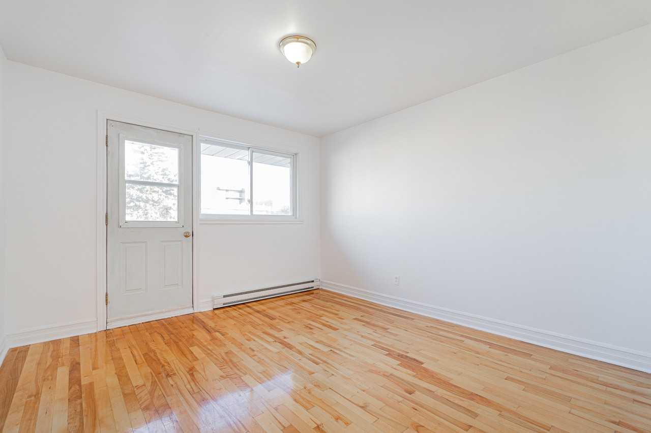 4041 Rue Forest #4 - Photo 2 of 9