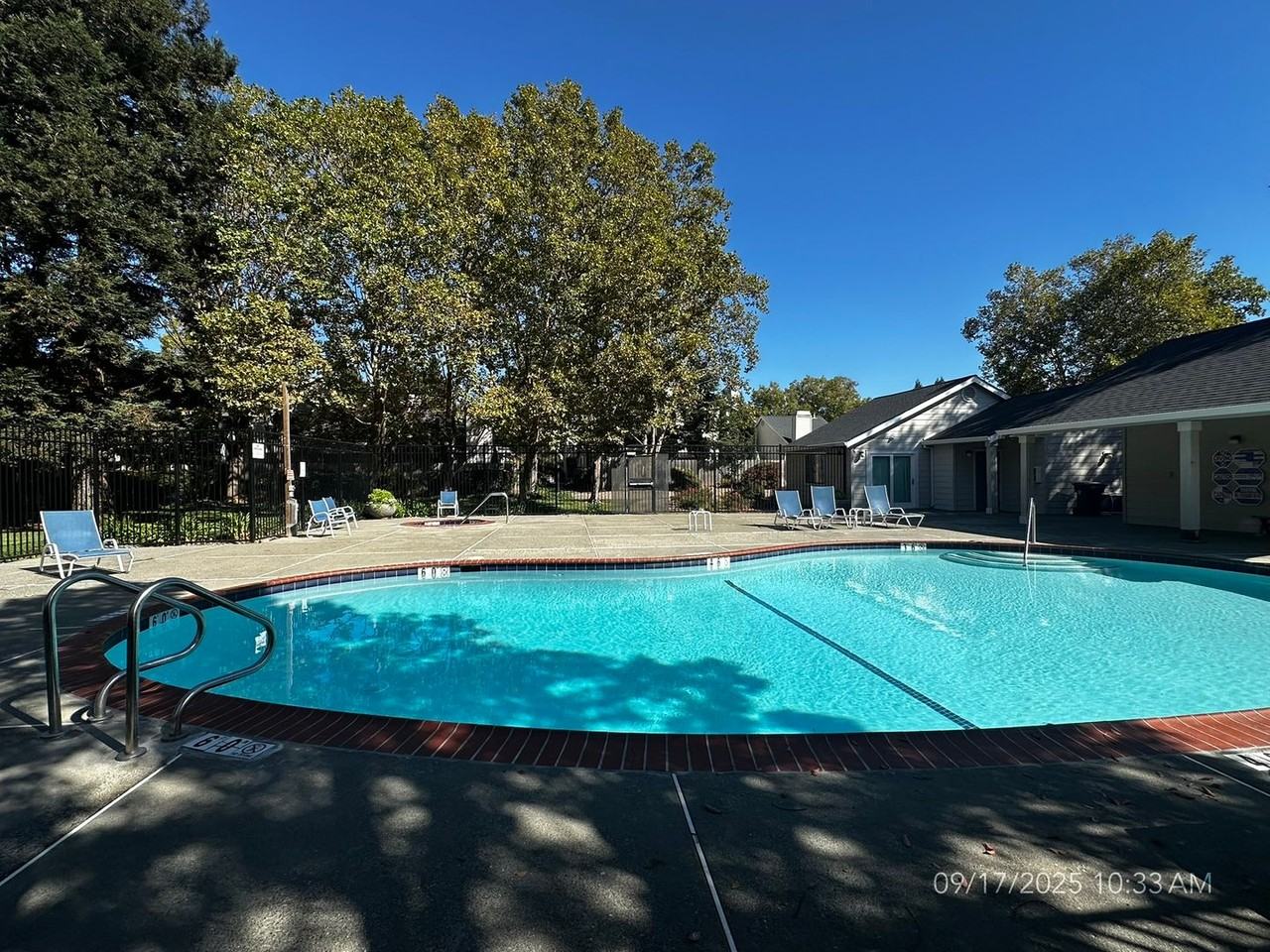 118 Golden Gate Circle - Photo 7 of 13