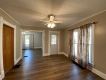 512 E Douglas St - Photo 1 of 1