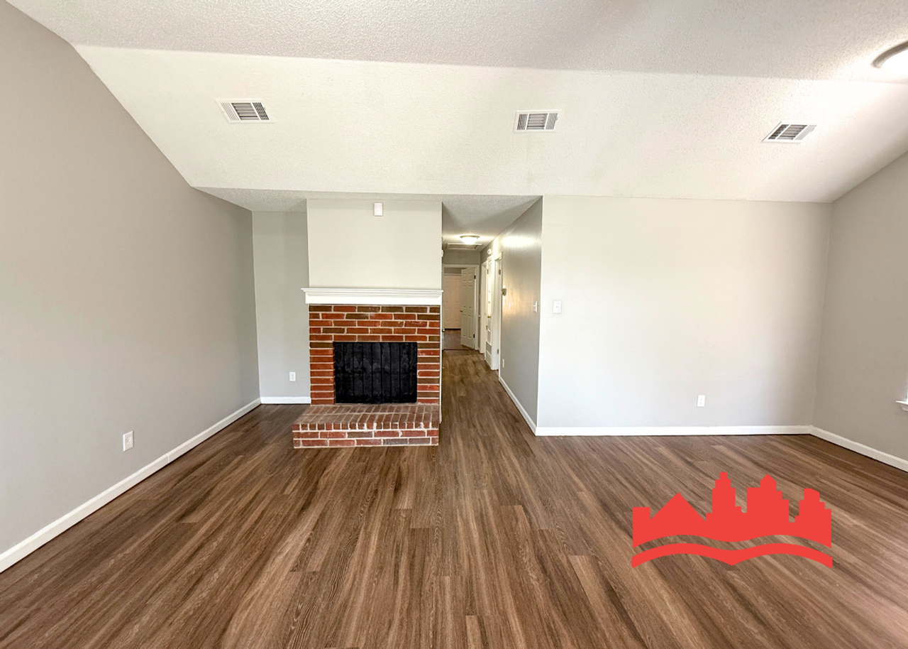 5494 Emerald Hills Dr - Photo 4 of 17