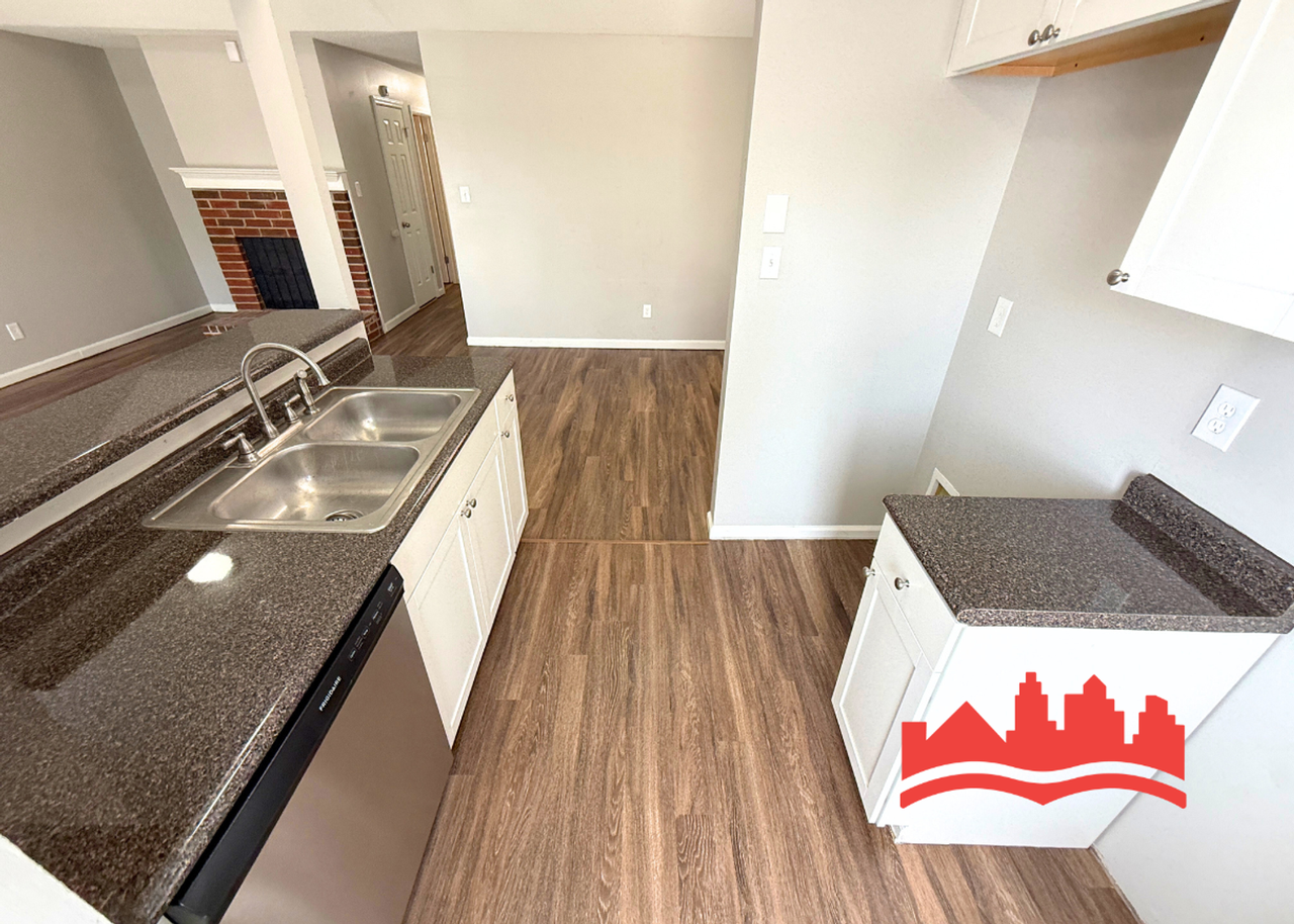 5494 Emerald Hills Dr - Photo 7 of 17